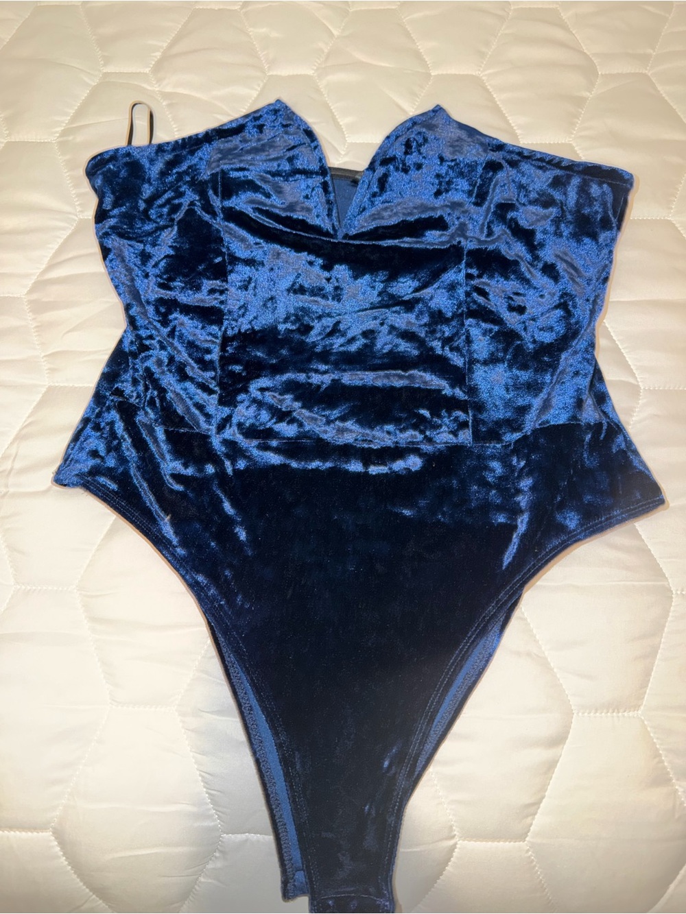 SHEIN Royal Blue Velvet Sweetheart Bodysuit